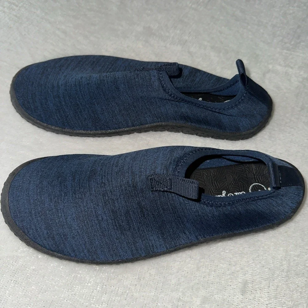 Cat and Jack Boys Water Shoes Swim Quick Dry Light Weight Navy Size 1
